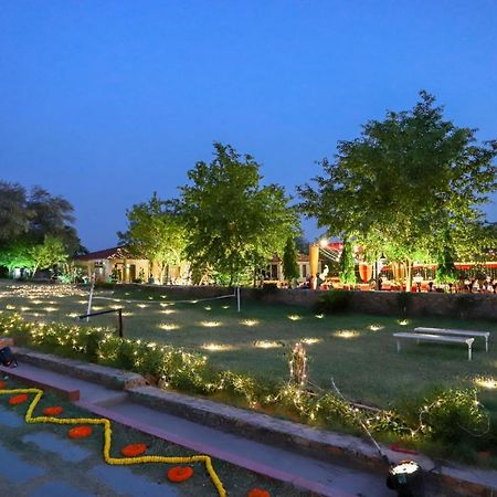 Grass Field Valley Resort Jaipur Ngoại thất bức ảnh