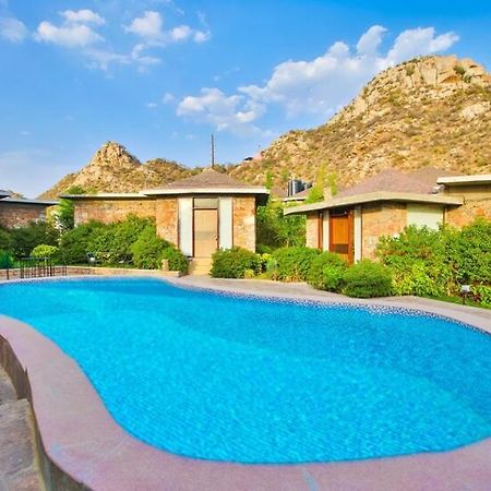Grass Field Valley Resort Jaipur Ngoại thất bức ảnh