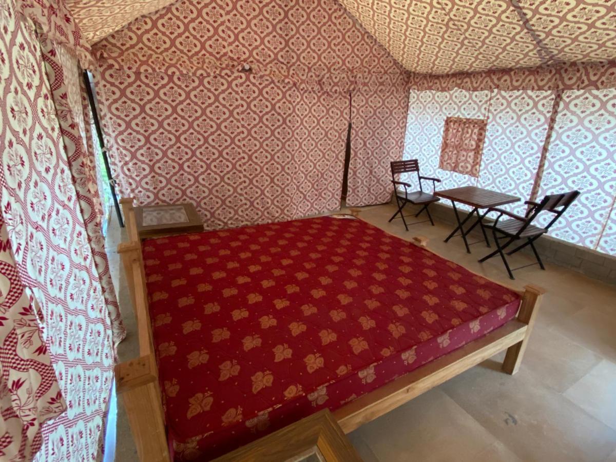 Grass Field Valley Resort Jaipur Ngoại thất bức ảnh