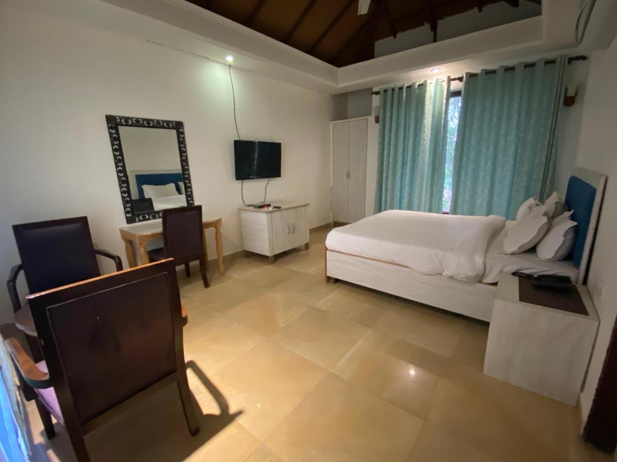 Grass Field Valley Resort Jaipur Ngoại thất bức ảnh