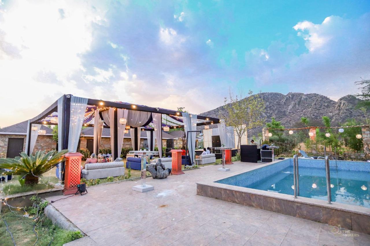 Grass Field Valley Resort Jaipur Ngoại thất bức ảnh
